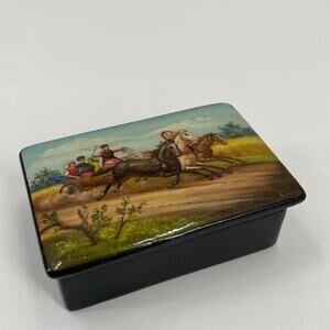 Antique Ussr lacquer hand painted trinket box